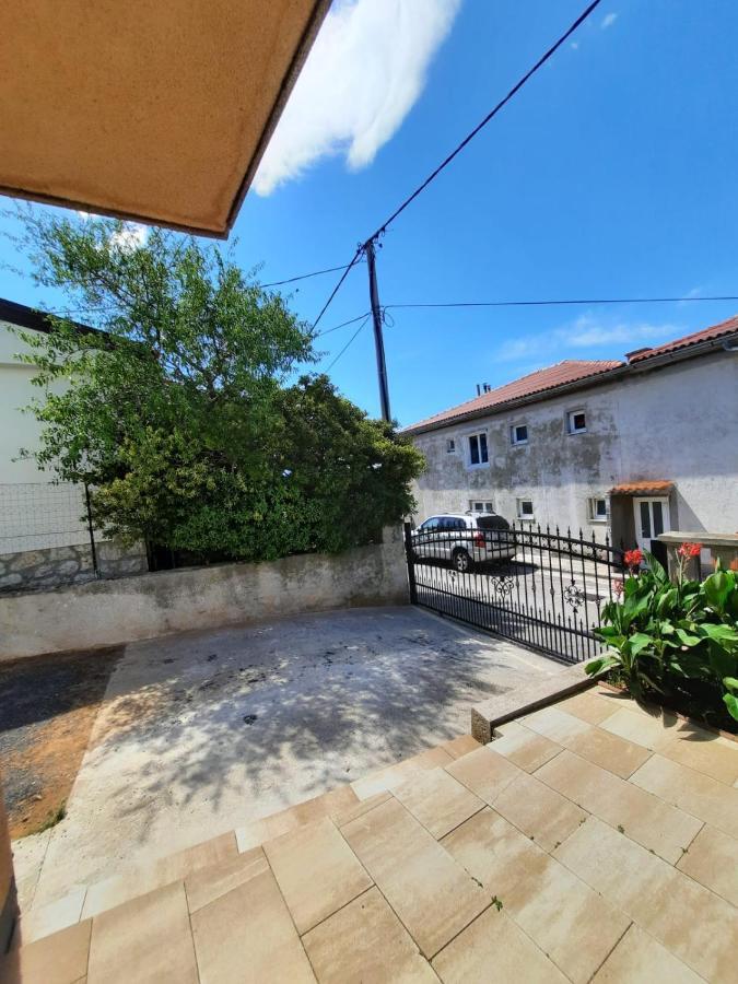 Lana 2 Daire Senj  Dış mekan fotoğraf