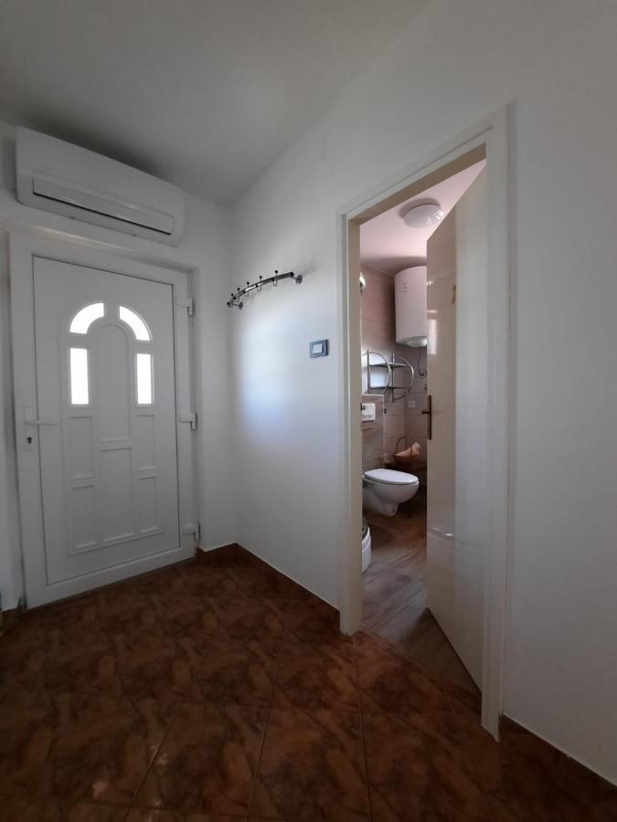Lana 2 Daire Senj  Dış mekan fotoğraf