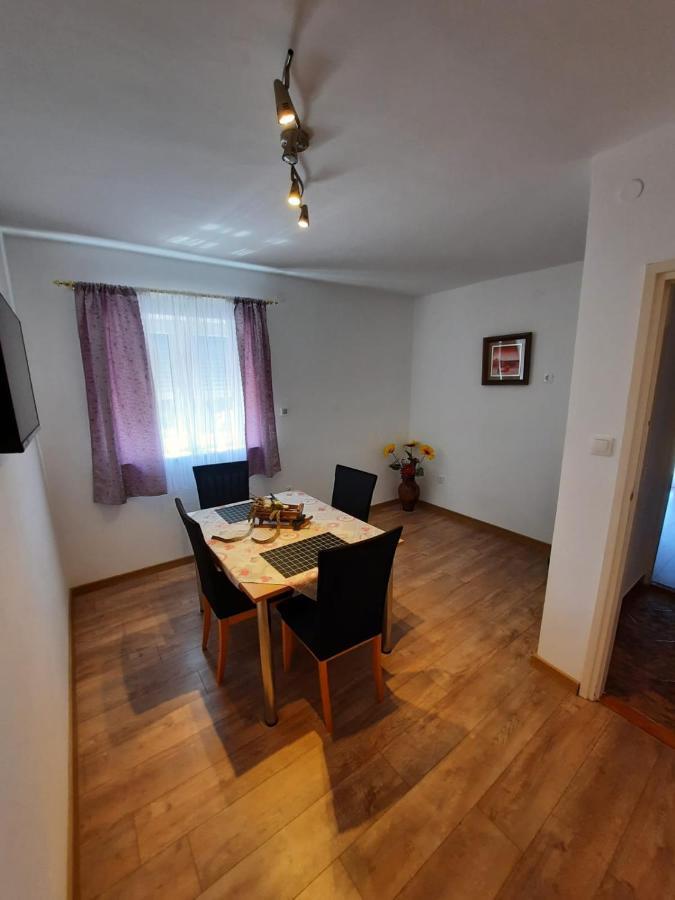 Lana 2 Daire Senj  Dış mekan fotoğraf