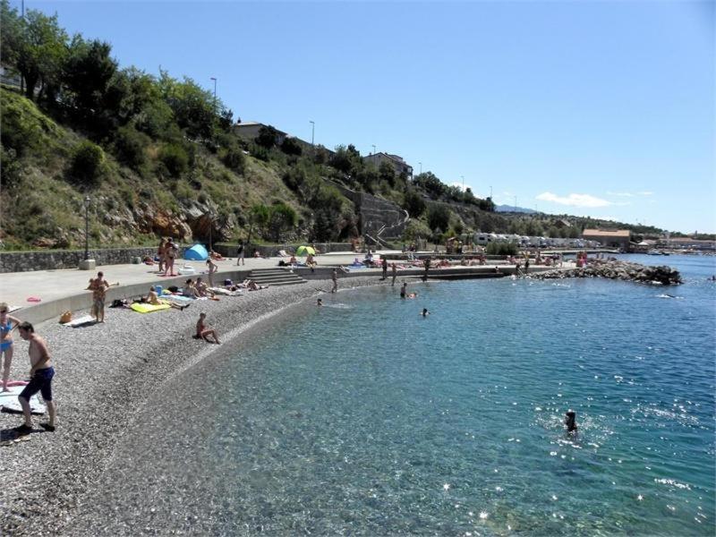 Lana 2 Daire Senj  Dış mekan fotoğraf